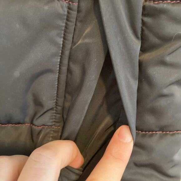 Ariat Black Soft Shell Fitted Polyester Full Zip Outdoors Puffy Vest Size Medium - Picture 10 of 16